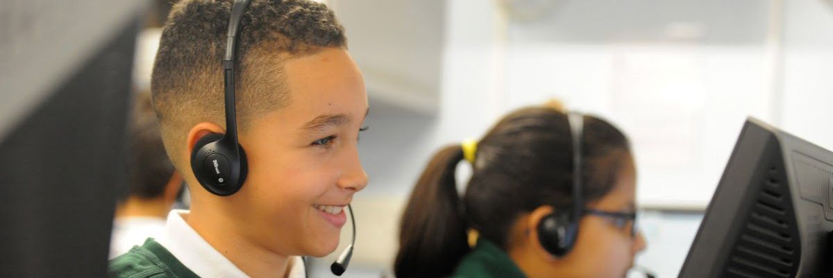 children at computers